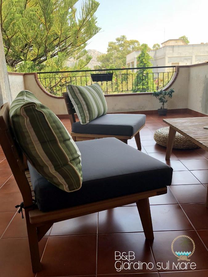Giardino Sul Mare Bed & Breakfast Patti Luaran gambar
