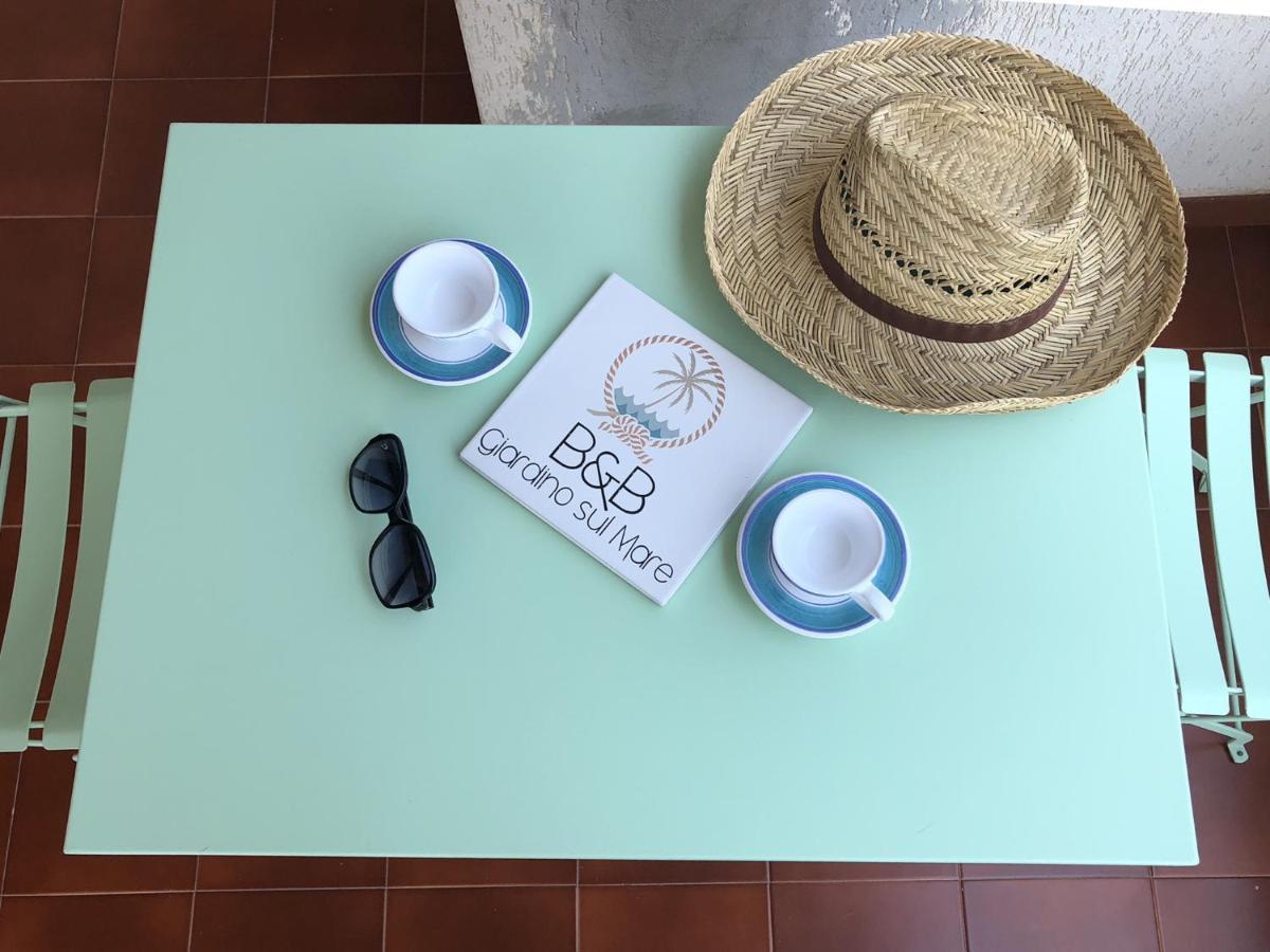 Giardino Sul Mare Bed & Breakfast Patti Luaran gambar