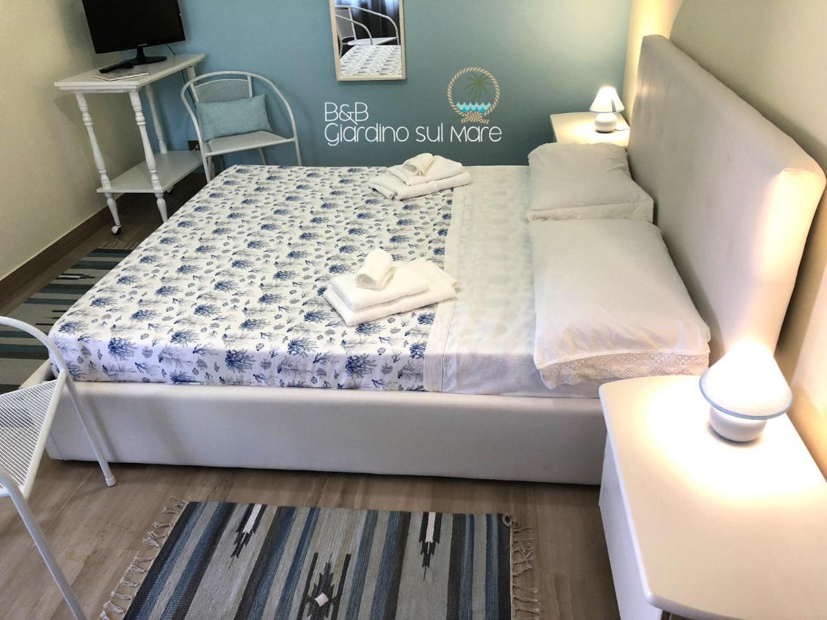 Giardino Sul Mare Bed & Breakfast Patti Luaran gambar