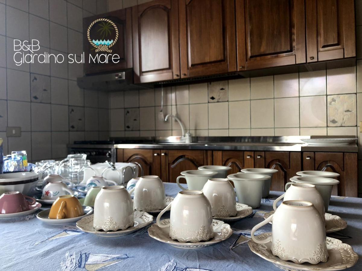 Giardino Sul Mare Bed & Breakfast Patti Luaran gambar